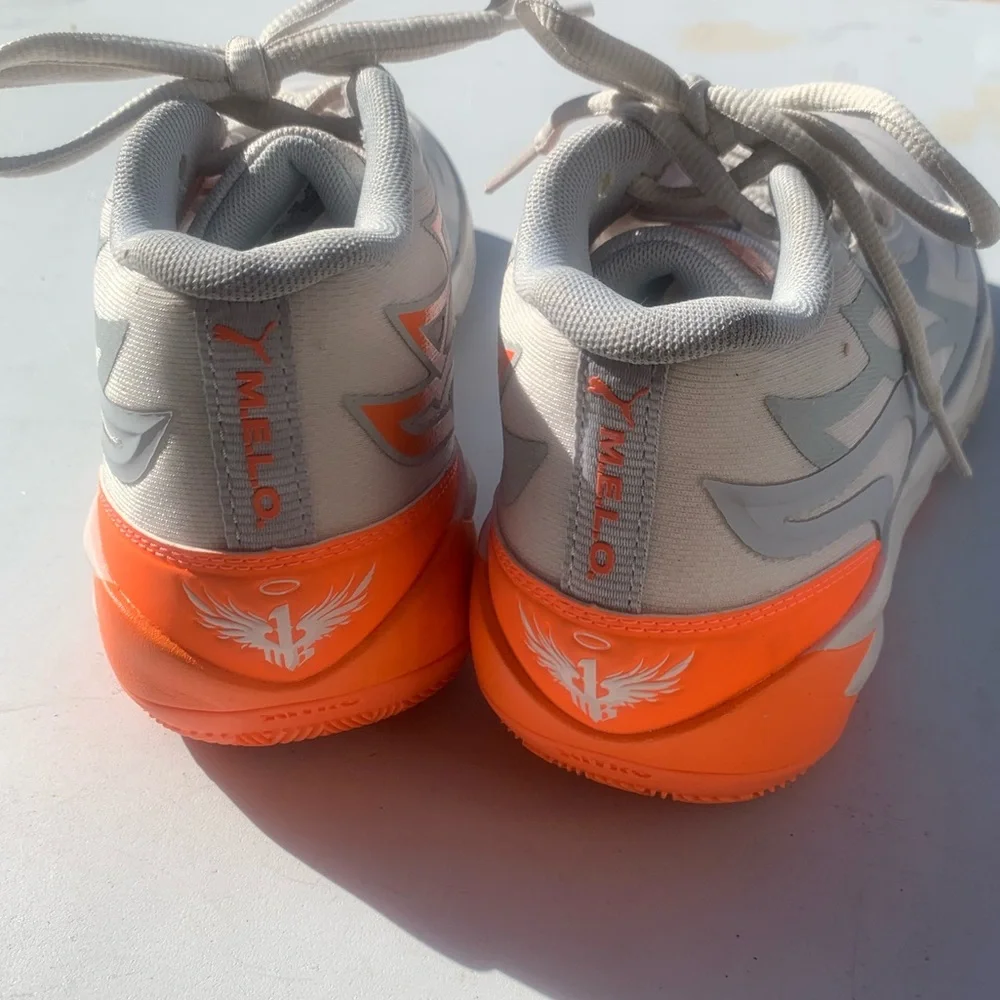 Puma trendy sneakers